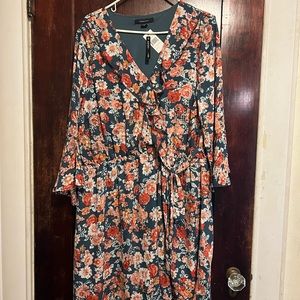 NWT Long Bell Sleeve Mid length Dress